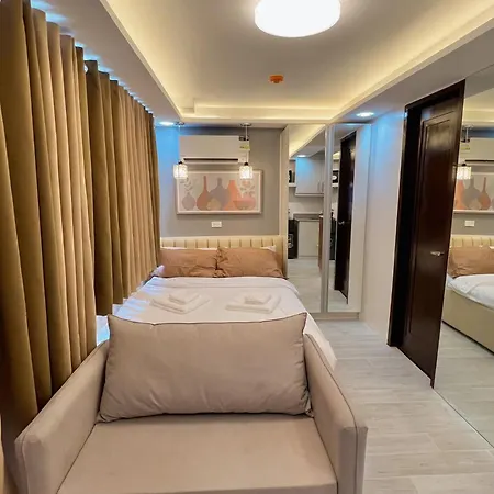 Near Ayala-Charming Studio With Balcony&Great View