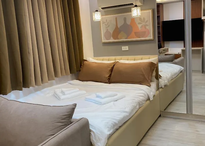 Near Ayala-charming With Balcony&great View * Cebu